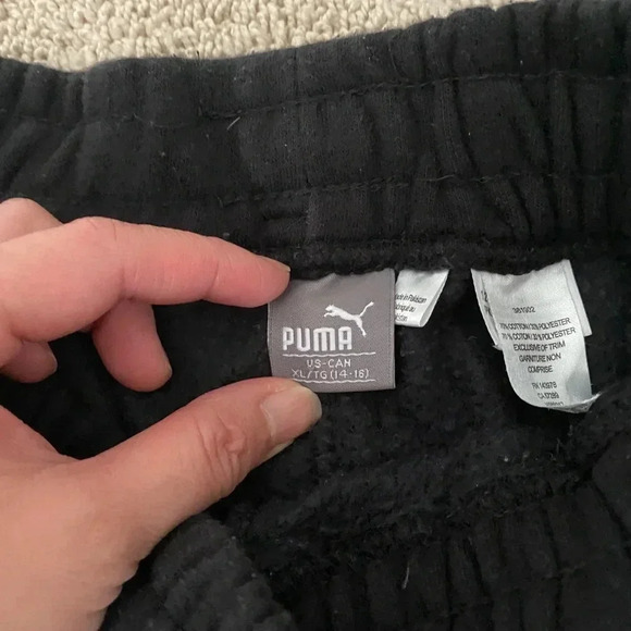 ✨🔥2 for $20 PUMA Jogging/Sweat Pants✨ - Picture 4 of 6